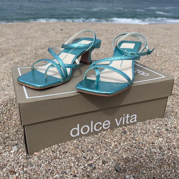 Dolce Vita  Baylor Sandal - Electric Blue - Picture 1 of 7